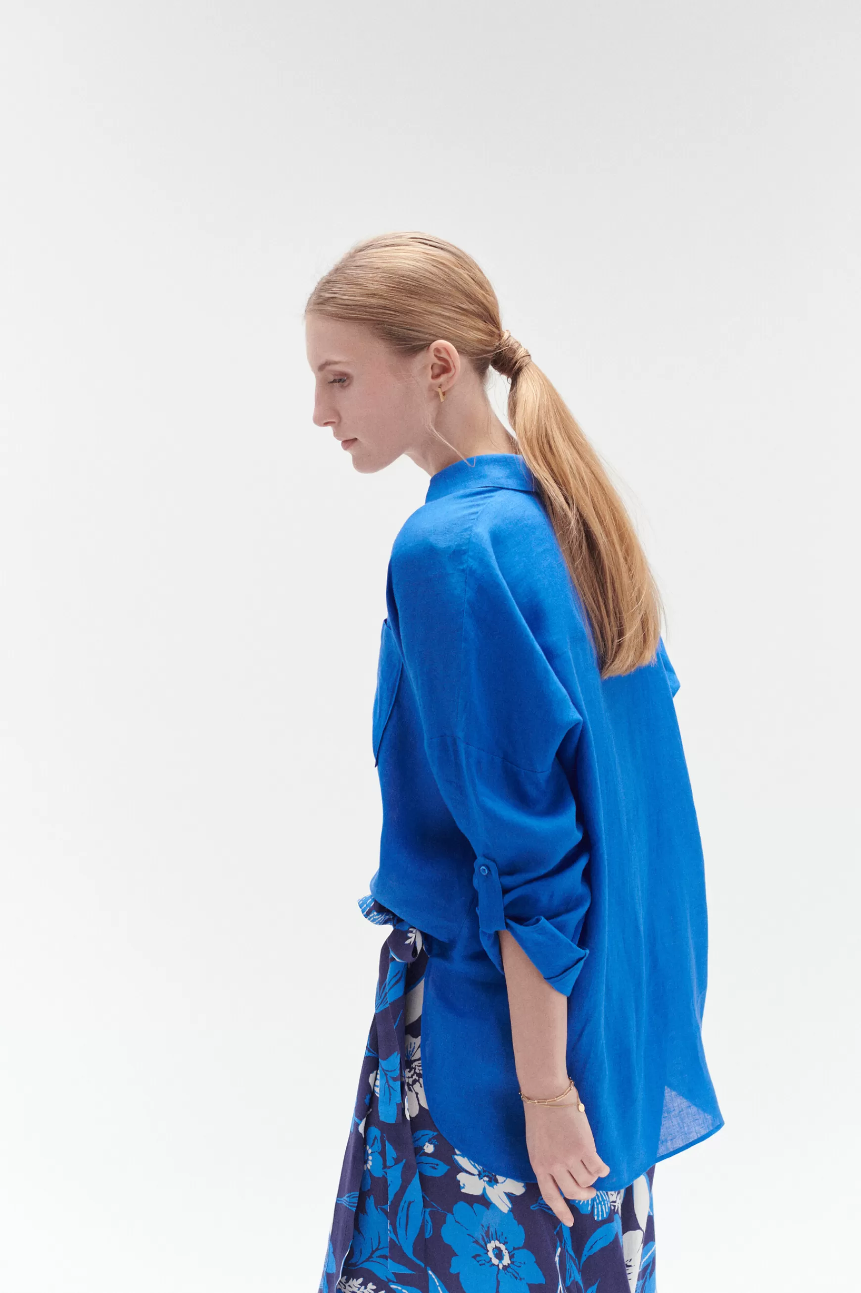 Online Chemise Sandy Oversize 100% Lin Bleu Electrique Femme Chemises